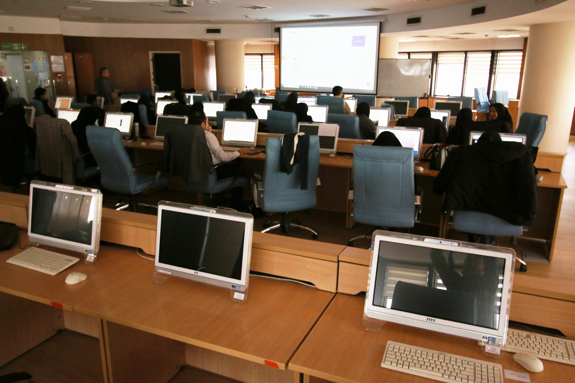 داوری مرحله نخست یازدهمین جشنواره آموزشی دکتر وثوق برگزار شد. 